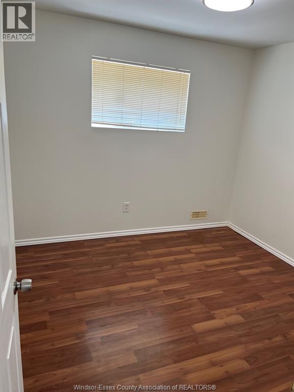 3726 Holburn, Windsor, Ontario N9E 4S9 - Photo 10 - 25028878