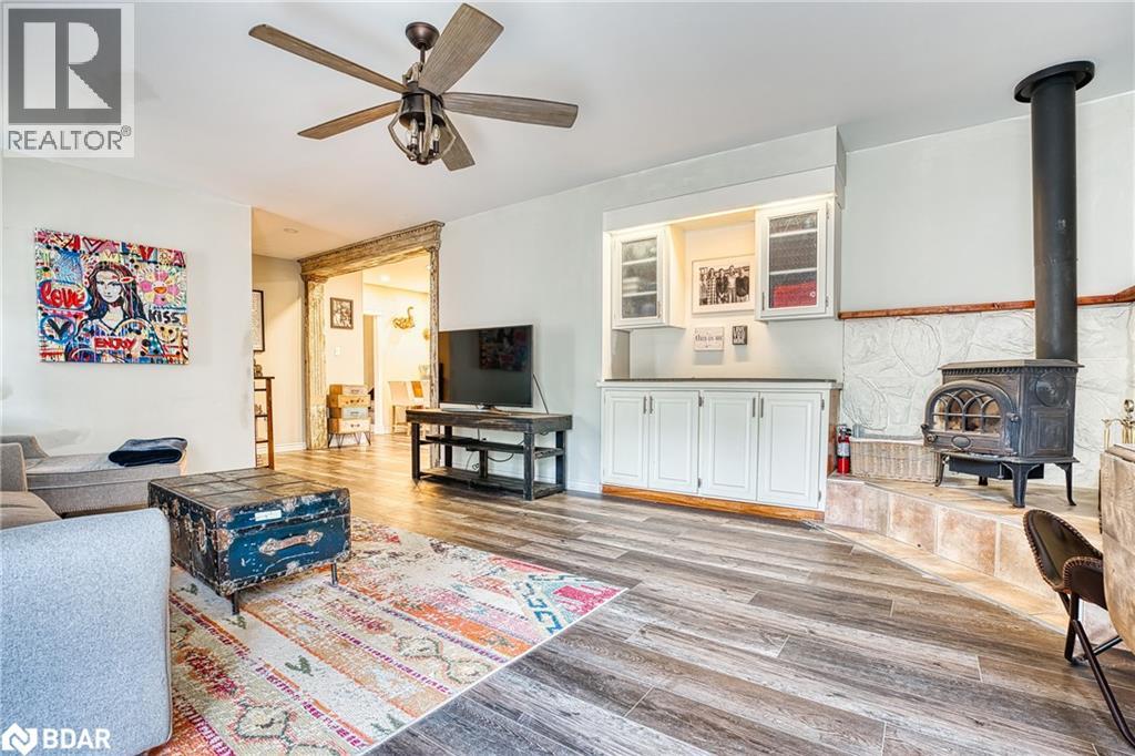 16 First Street W, Elmira, Ontario N3B 1H1 - Photo 7 - 40788367