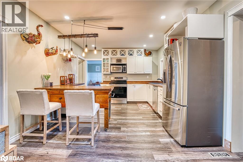 16 First Street W, Elmira, Ontario N3B 1H1 - Photo 4 - 40788367