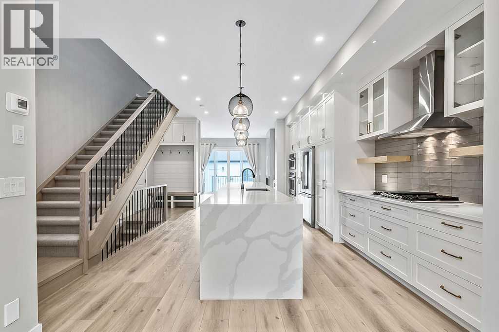 910 41 Street Sw, Calgary, Alberta  T3C 1X2 - Photo 6 - A2256619