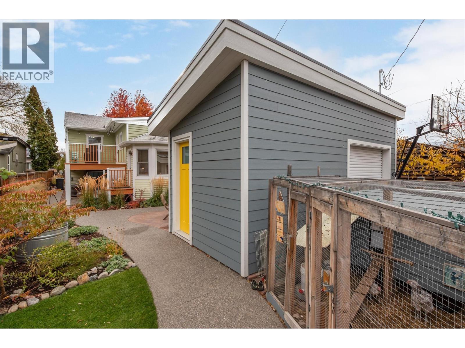 640 Roanoke Avenue, Kelowna, British Columbia  V1Y 7K8 - Photo 55 - 10369130