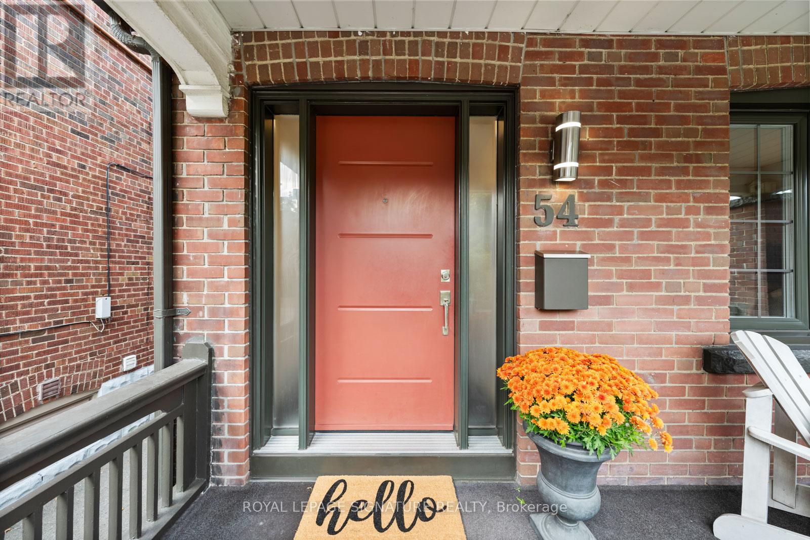 54 PEPLER AVENUE, Toronto, Ontario