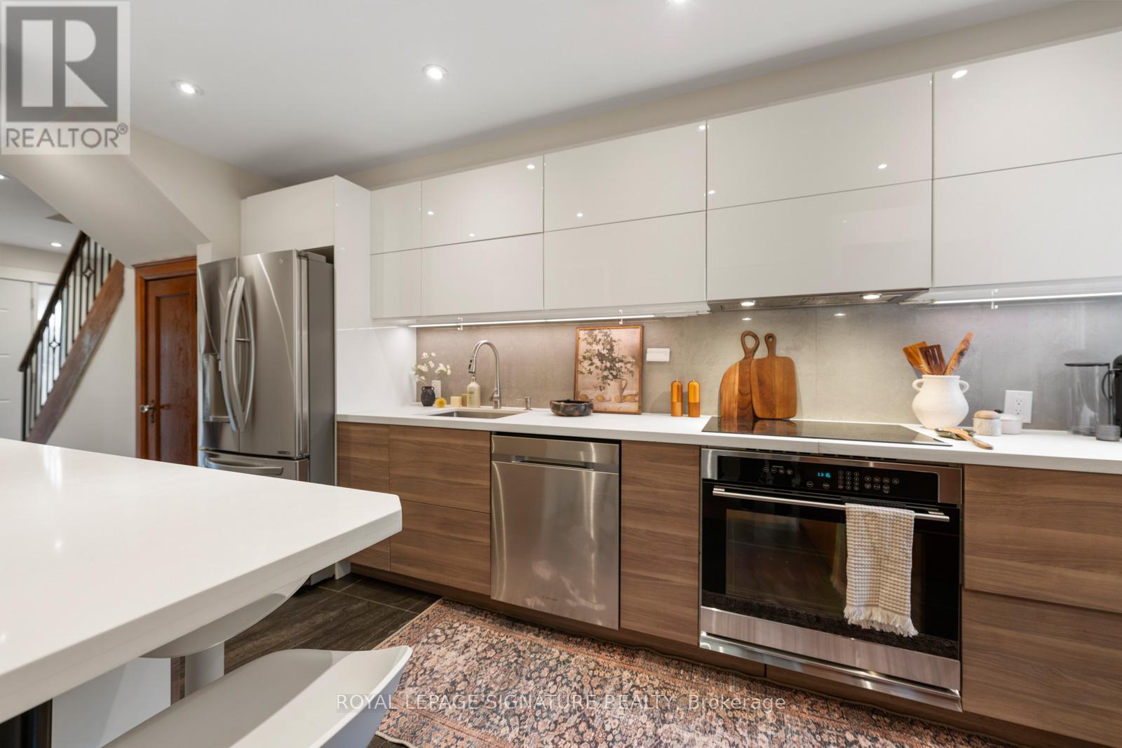 54 Pepler Avenue, Toronto, Ontario  M4J 2Y8 - Photo 13 - E12546466