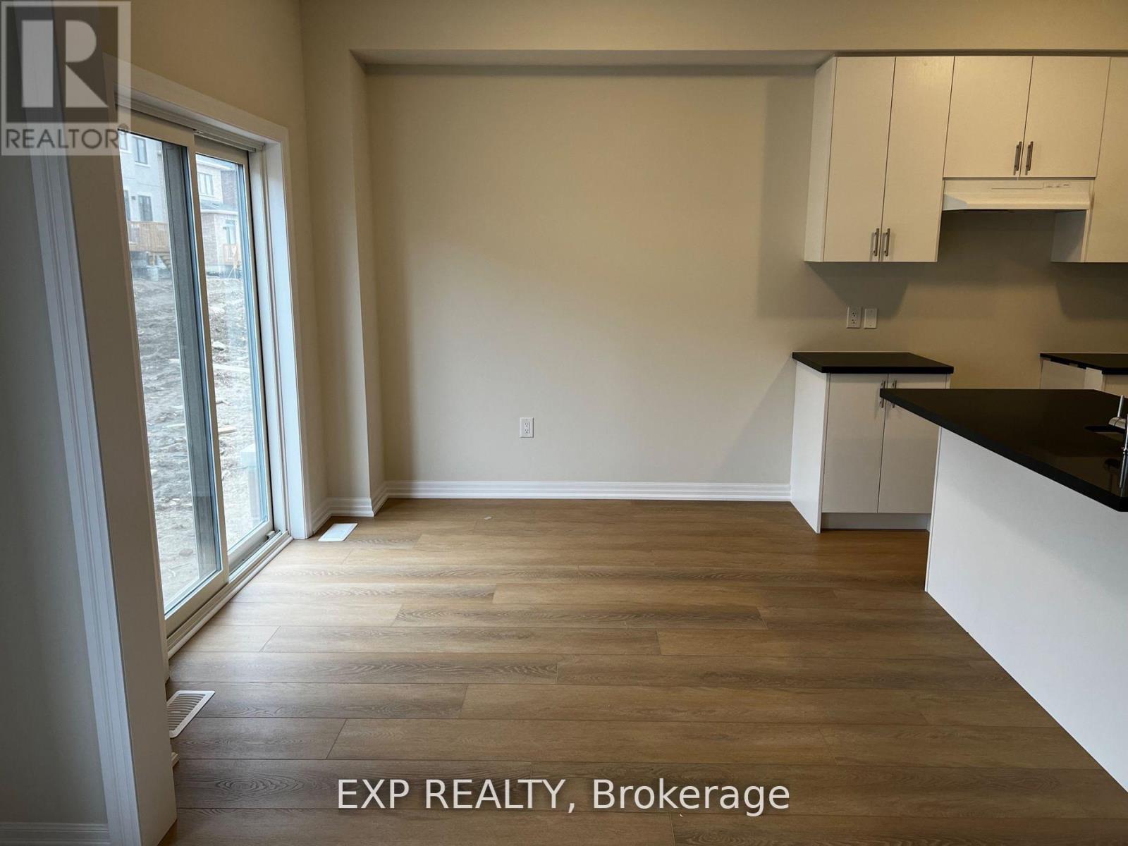 174 Flood Avenue, Clarington, Ontario  L1B 1G9 - Photo 4 - E12546532