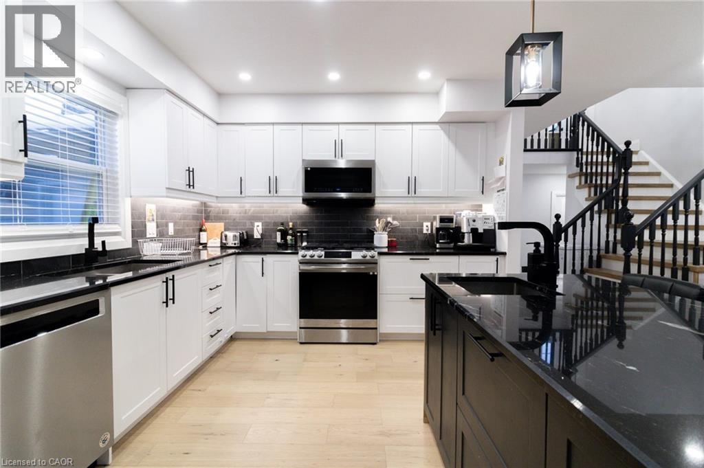 186 Livingston Boulevard, Baden, Ontario N3A 4K9 - Photo 7 - 40786074