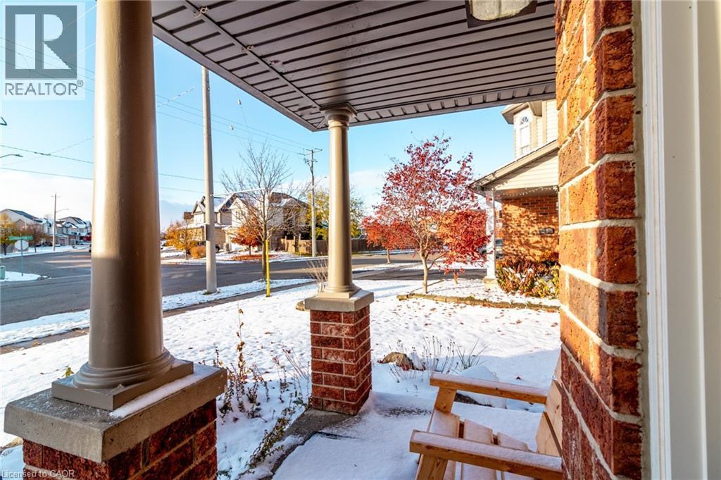 186 Livingston Boulevard, Baden, Ontario N3A 4K9 - Photo 3 - 40786074