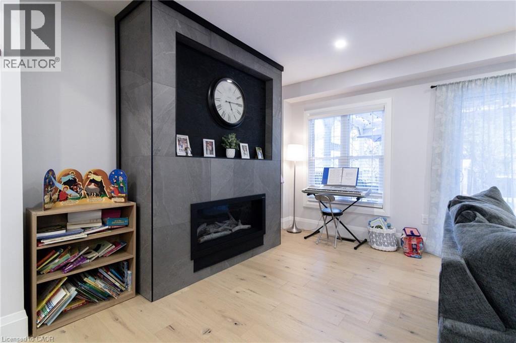 186 Livingston Boulevard, Baden, Ontario N3A 4K9 - Photo 11 - 40786074