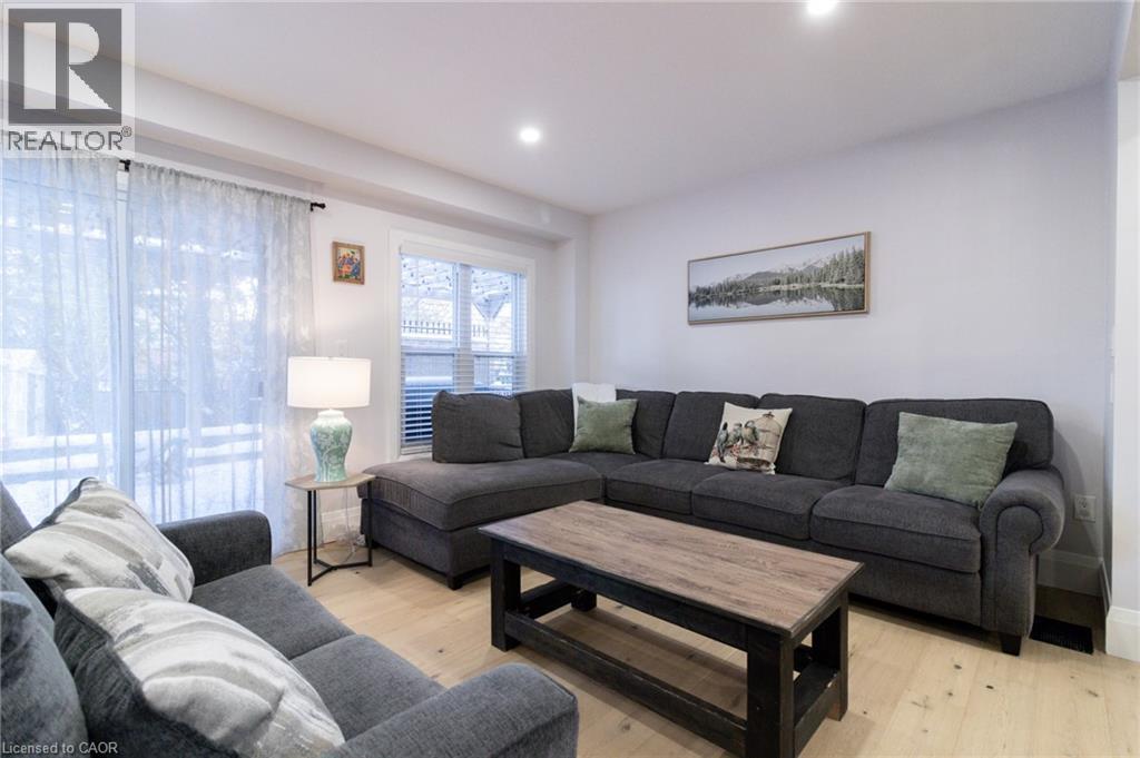 186 Livingston Boulevard, Baden, Ontario N3A 4K9 - Photo 13 - 40786074