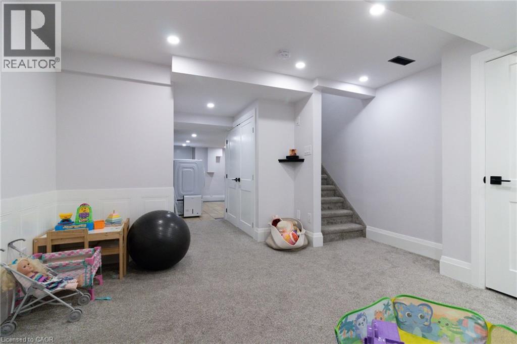 186 Livingston Boulevard, Baden, Ontario N3A 4K9 - Photo 33 - 40786074