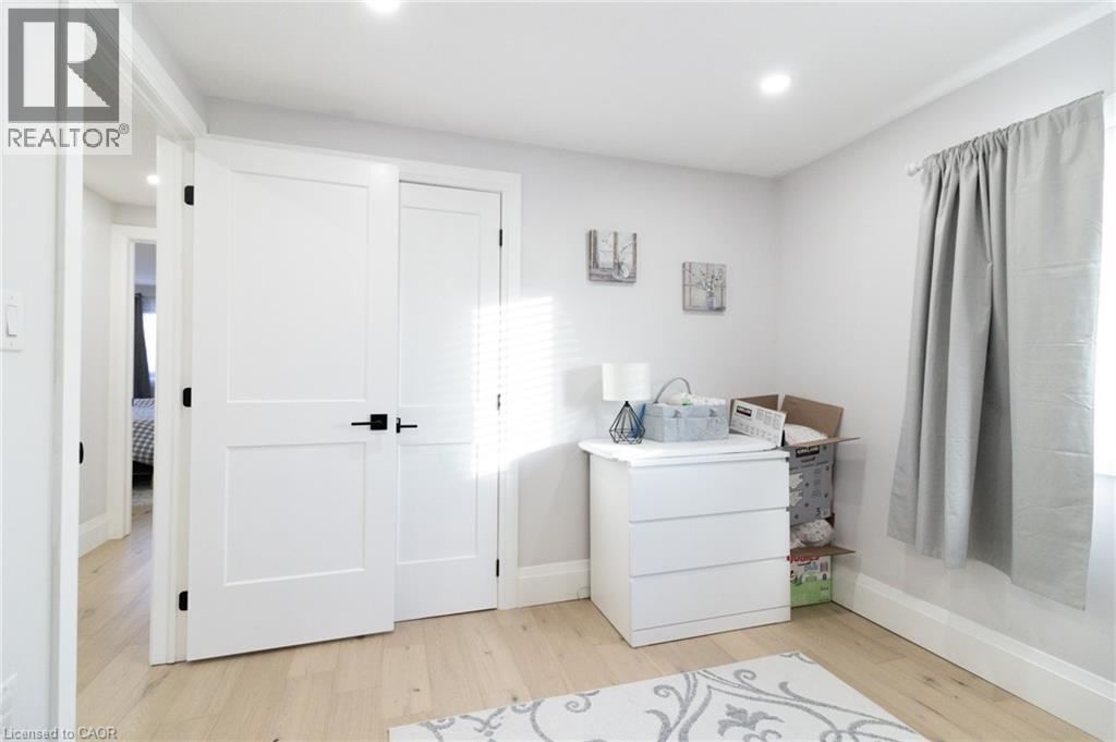 186 Livingston Boulevard, Baden, Ontario N3A 4K9 - Photo 32 - 40786074