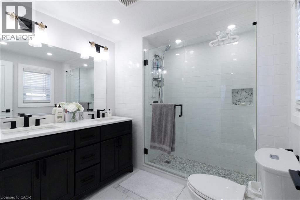 186 Livingston Boulevard, Baden, Ontario N3A 4K9 - Photo 28 - 40786074