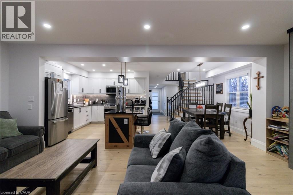 186 Livingston Boulevard, Baden, Ontario N3A 4K9 - Photo 15 - 40786074