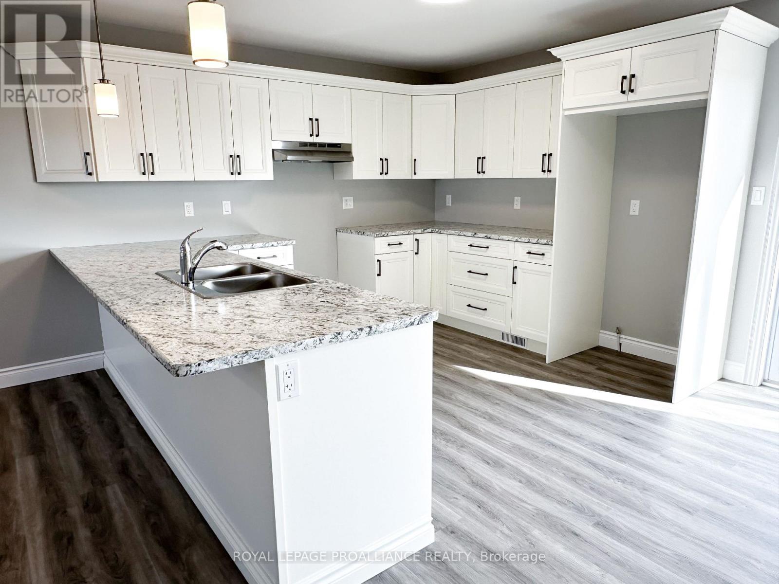 159a Sienna Avenue, Belleville, Ontario  K8P 0H7 - Photo 3 - X12546754