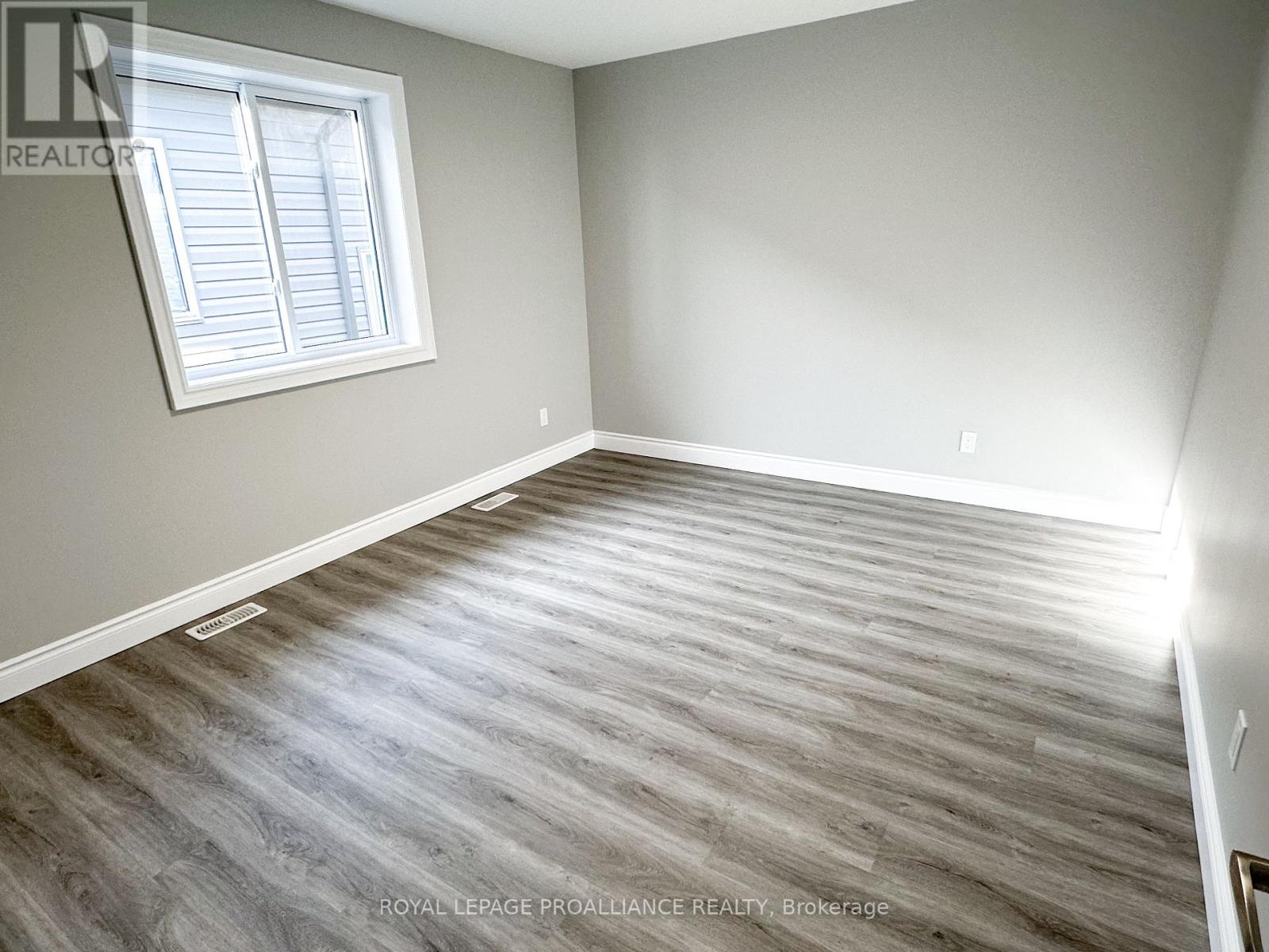 159a Sienna Avenue, Belleville, Ontario  K8P 0H7 - Photo 6 - X12546754