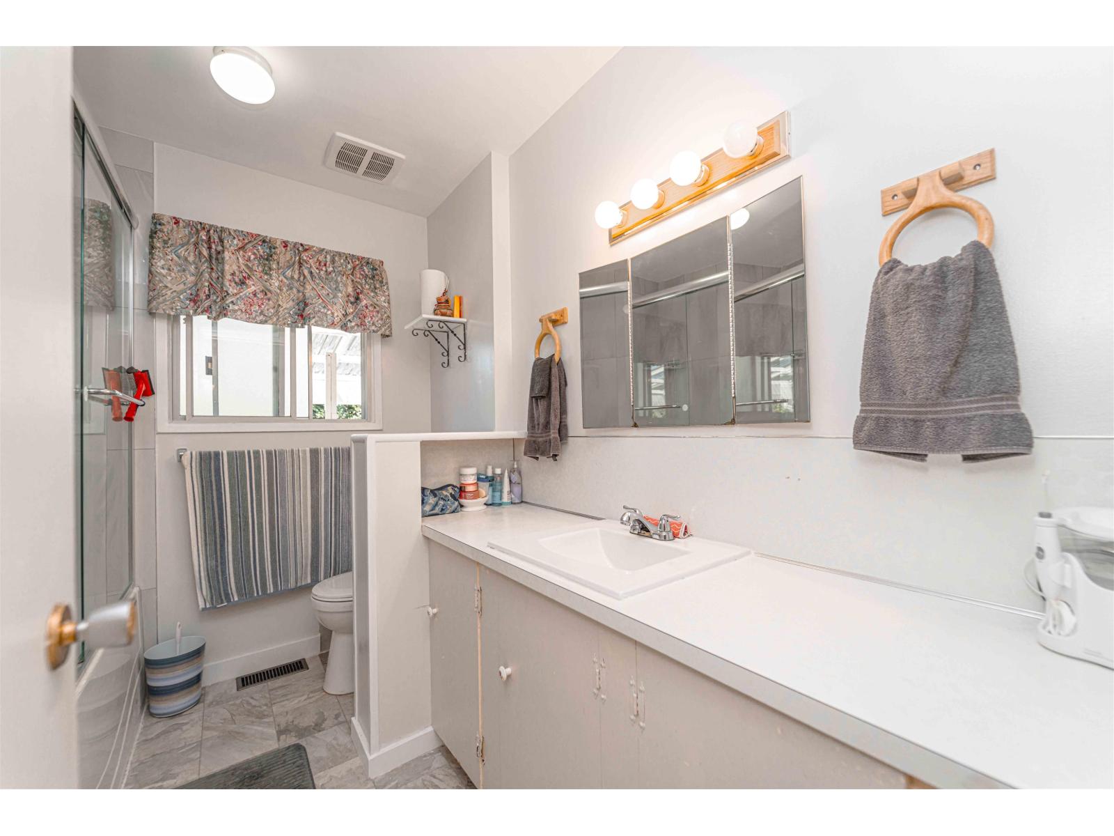 33460 Conway Place, Abbotsford, British Columbia  V2S 2R6 - Photo 15 - R3067339