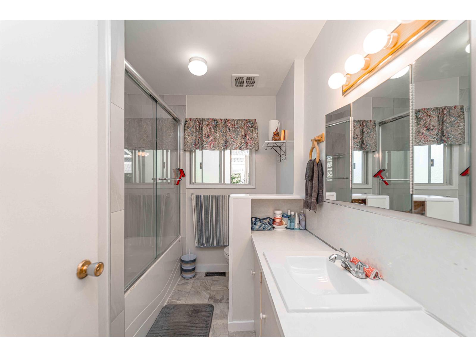 33460 Conway Place, Abbotsford, British Columbia  V2S 2R6 - Photo 14 - R3067339