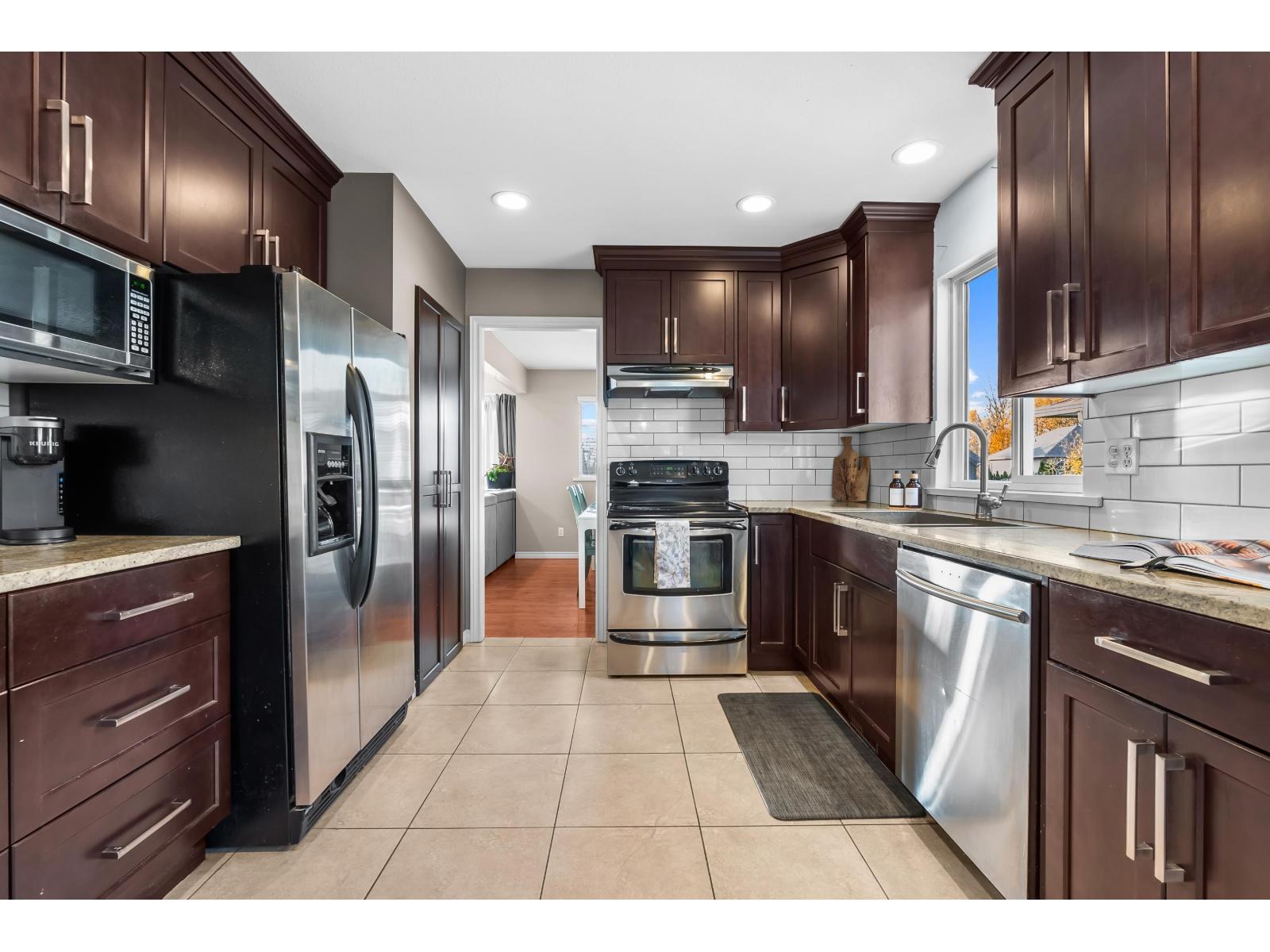 35028 Kootenay Drive, Abbotsford, British Columbia  V2S 8C9 - Photo 18 - R3067433