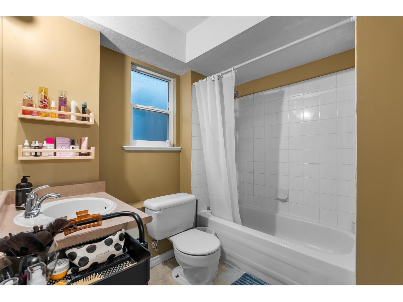 35028 Kootenay Drive, Abbotsford, British Columbia  V2S 8C9 - Photo 13 - R3067433