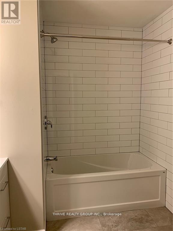 86 - 70 Fiddlers Green Road, London North, Ontario  N6H 4R4 - Photo 10 - X12546770