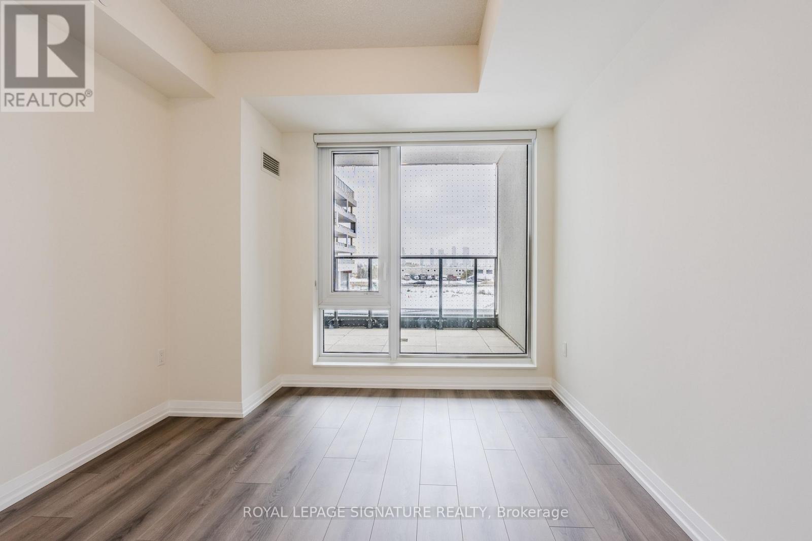 207 - 27 Korda Gate, Vaughan, Ontario  L4K 2M9 - Photo 10 - N12546494