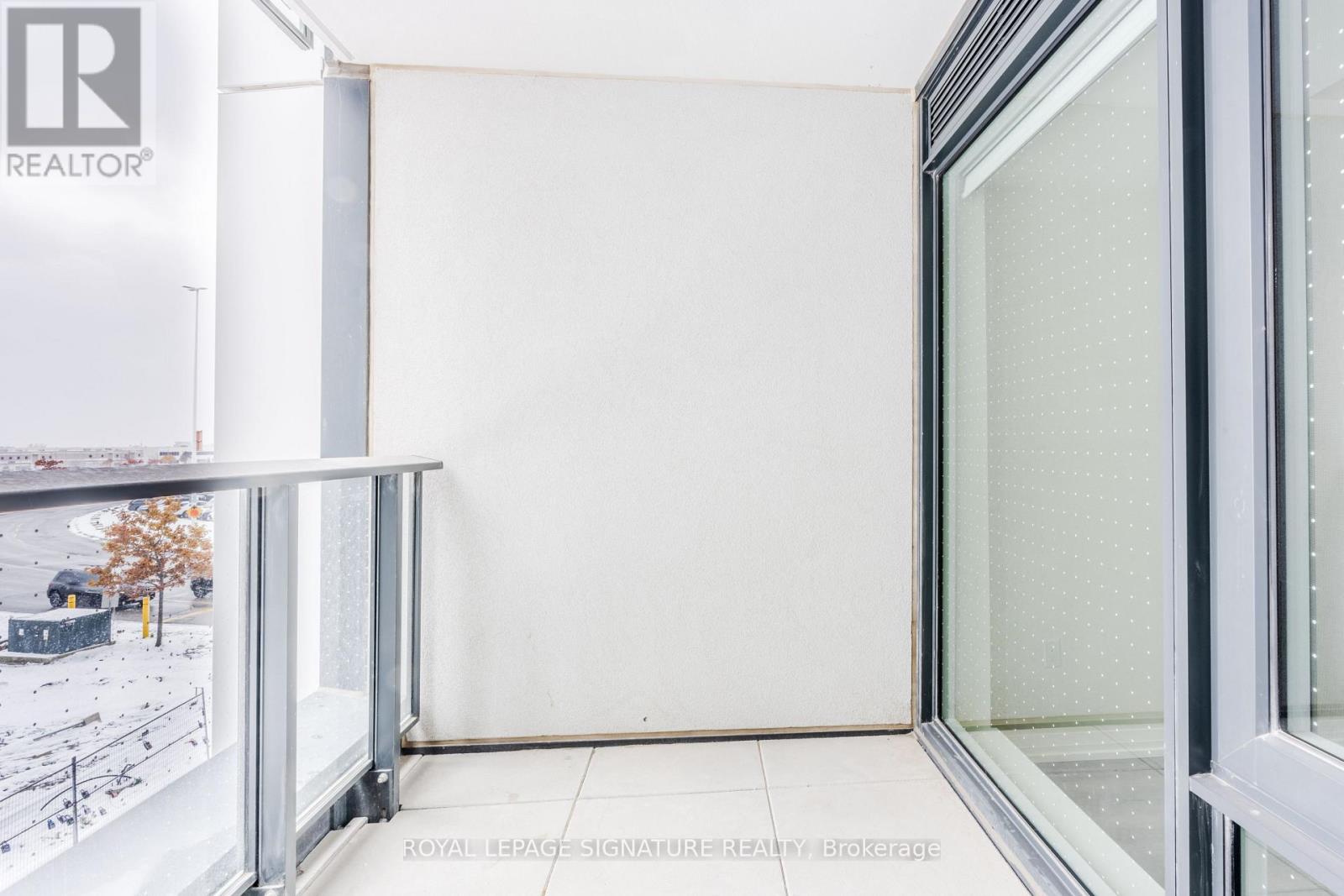 207 - 27 Korda Gate, Vaughan, Ontario  L4K 2M9 - Photo 14 - N12546494