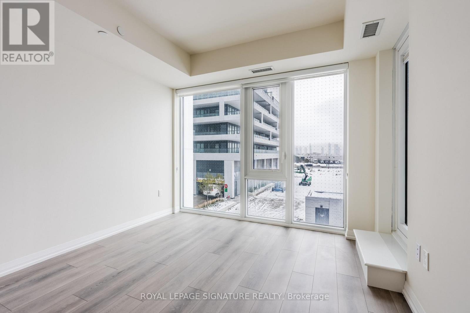 207 - 27 Korda Gate, Vaughan, Ontario  L4K 2M9 - Photo 15 - N12546494