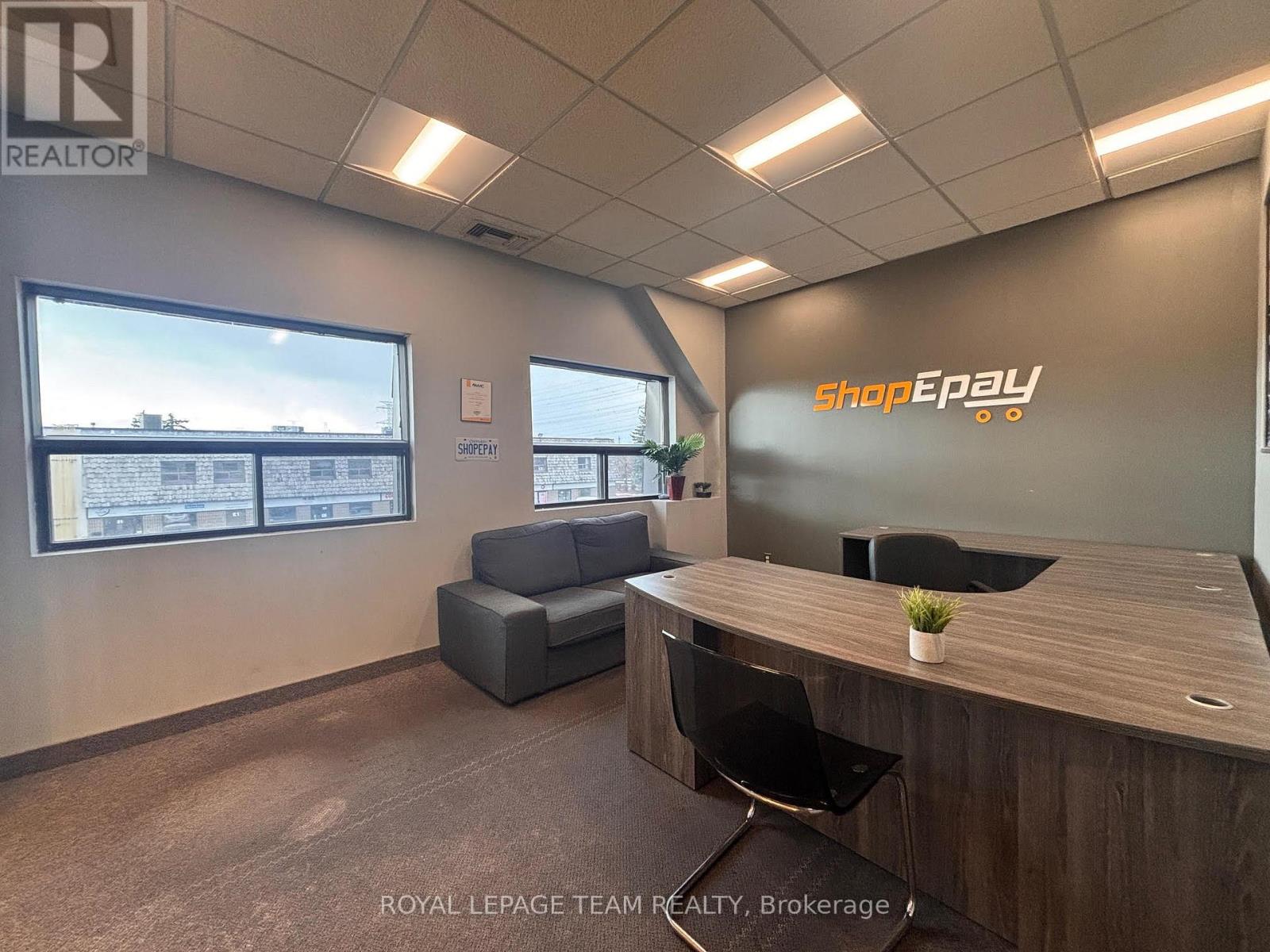 33b - 2100 Thurston Drive, Ottawa, Ontario K1G 4K8 - Photo 10 - X12546608