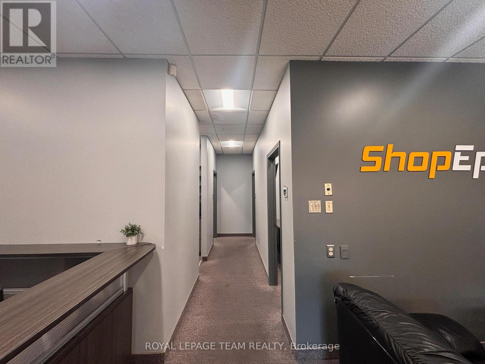 33b - 2100 Thurston Drive, Ottawa, Ontario K1G 4K8 - Photo 12 - X12546608