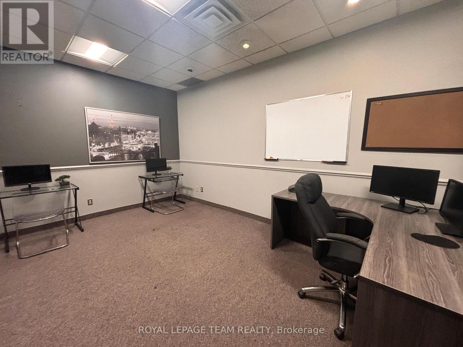 33b - 2100 Thurston Drive, Ottawa, Ontario K1G 4K8 - Photo 14 - X12546608