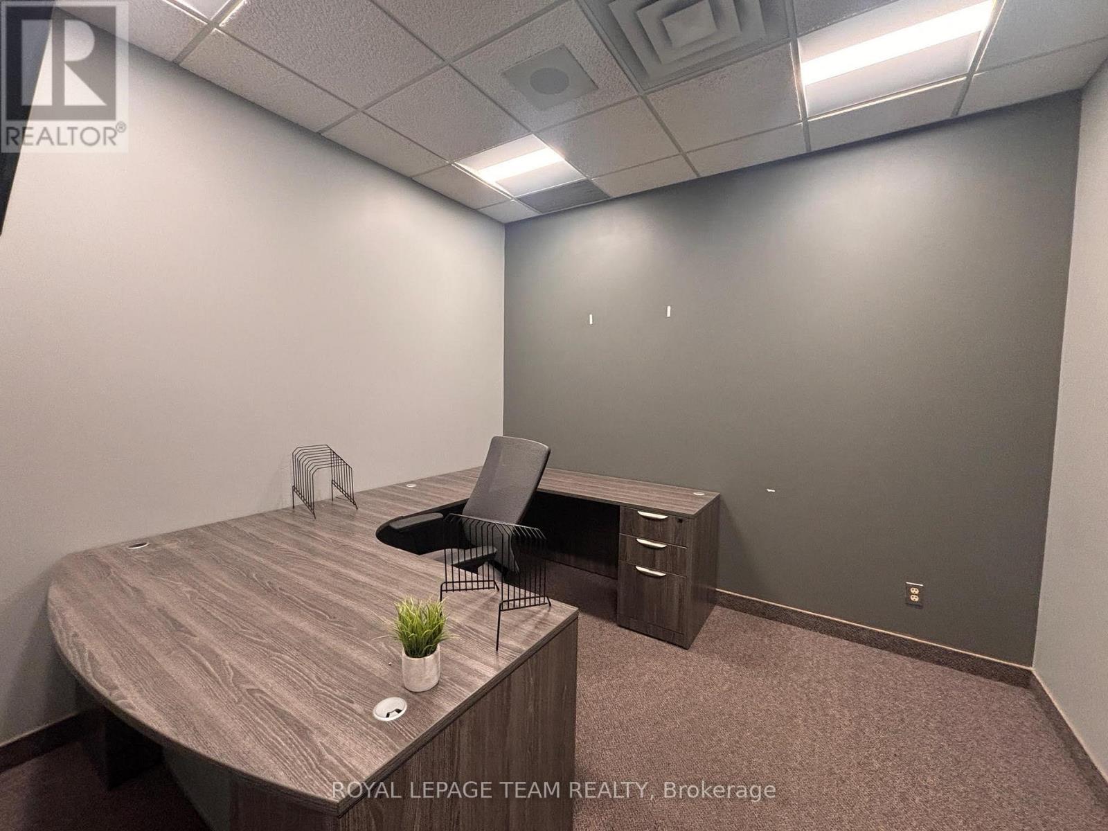 33b - 2100 Thurston Drive, Ottawa, Ontario K1G 4K8 - Photo 19 - X12546608