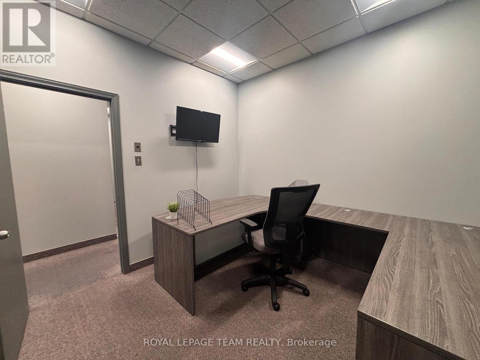 33b - 2100 Thurston Drive, Ottawa, Ontario K1G 4K8 - Photo 20 - X12546608