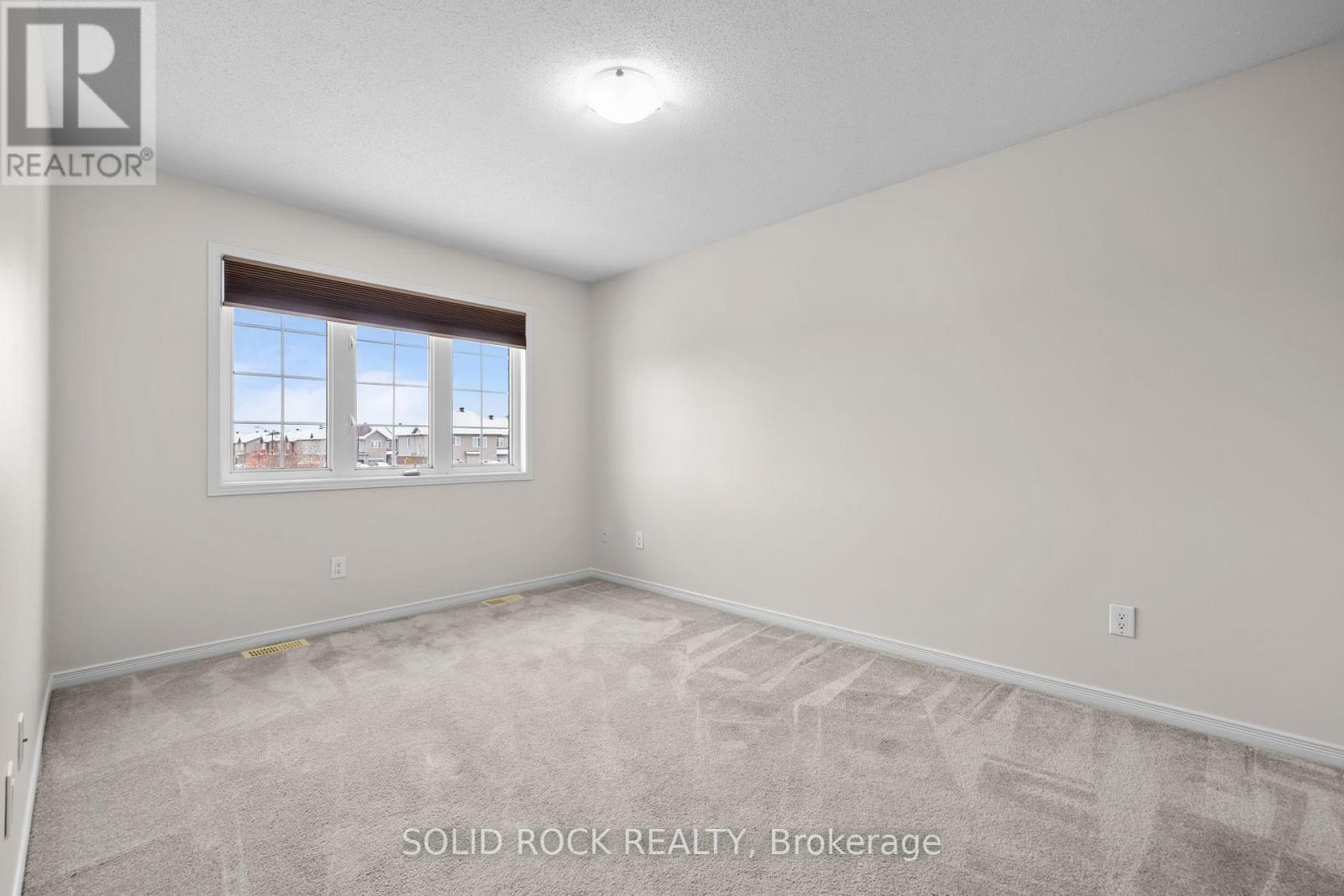 431 Haresfield Court W, Ottawa, Ontario  K4M 0B6 - Photo 11 - X12546646