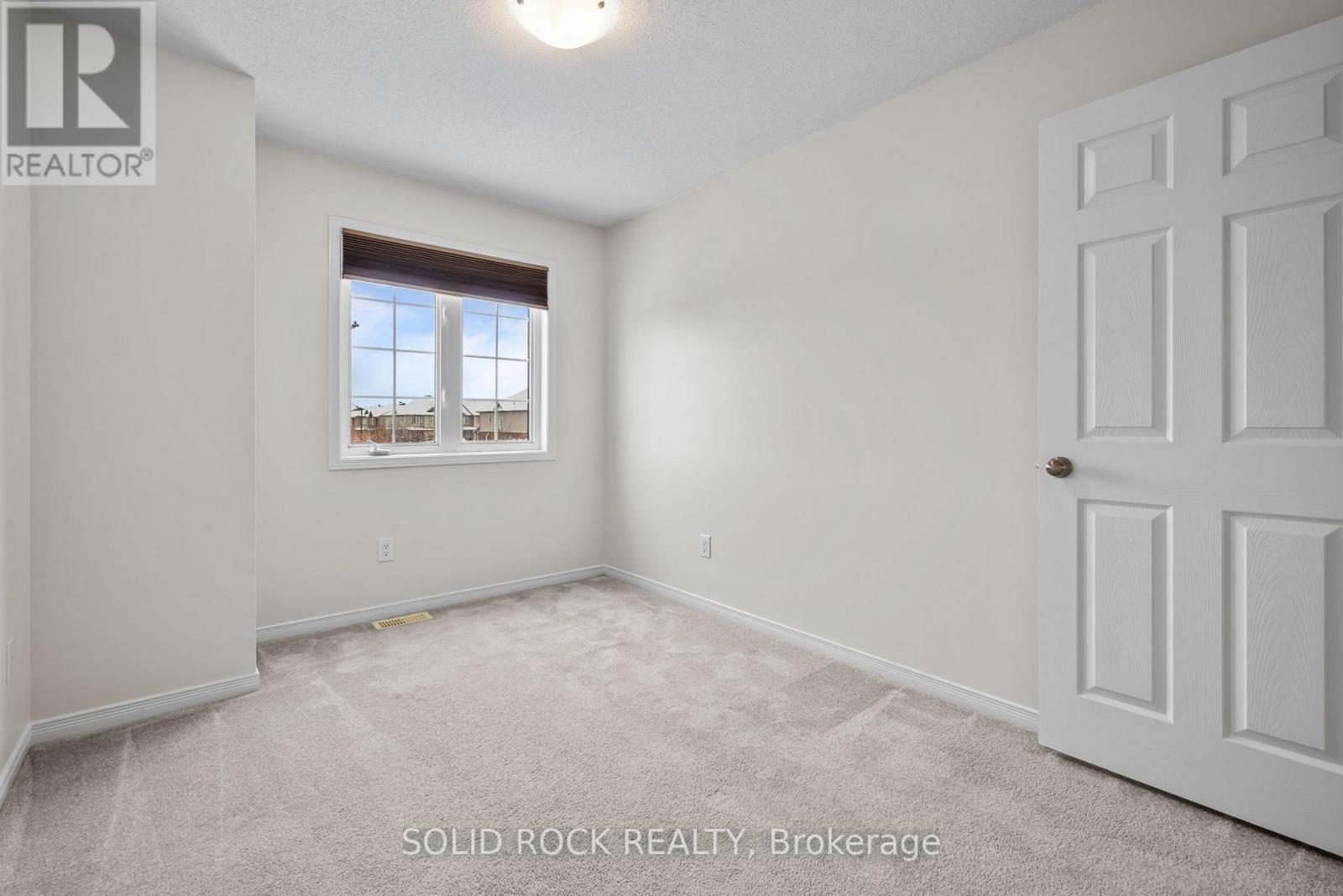 431 Haresfield Court W, Ottawa, Ontario  K4M 0B6 - Photo 14 - X12546646