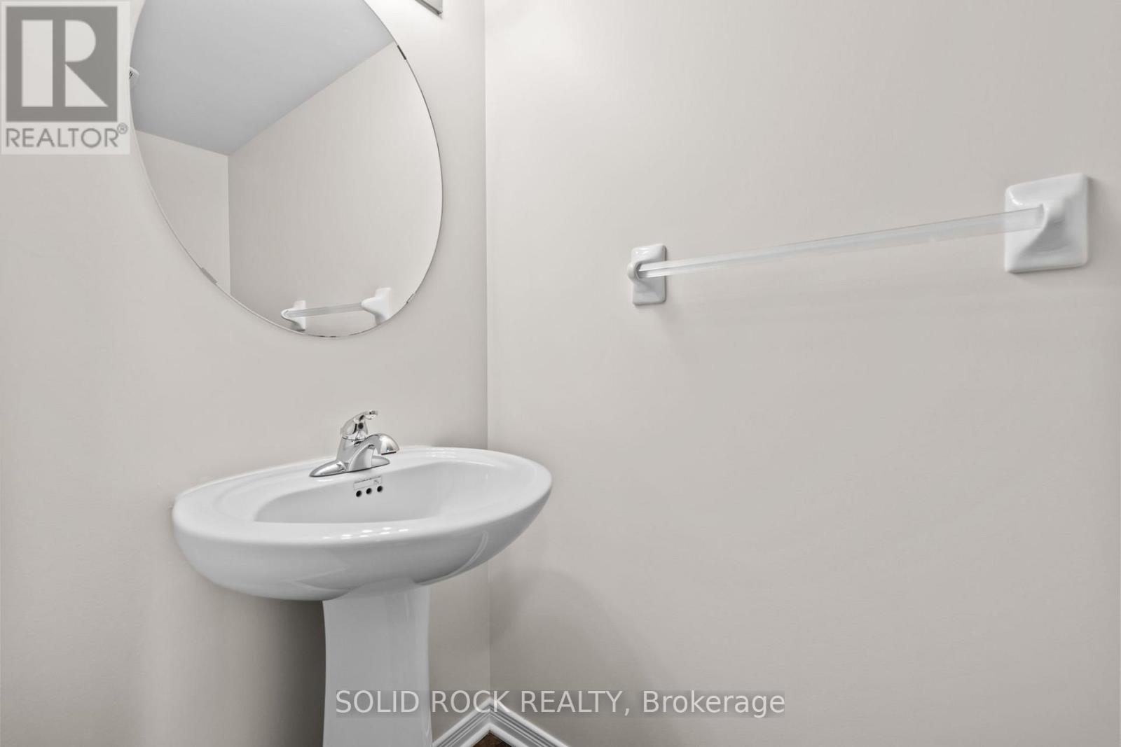 431 Haresfield Court W, Ottawa, Ontario  K4M 0B6 - Photo 9 - X12546646