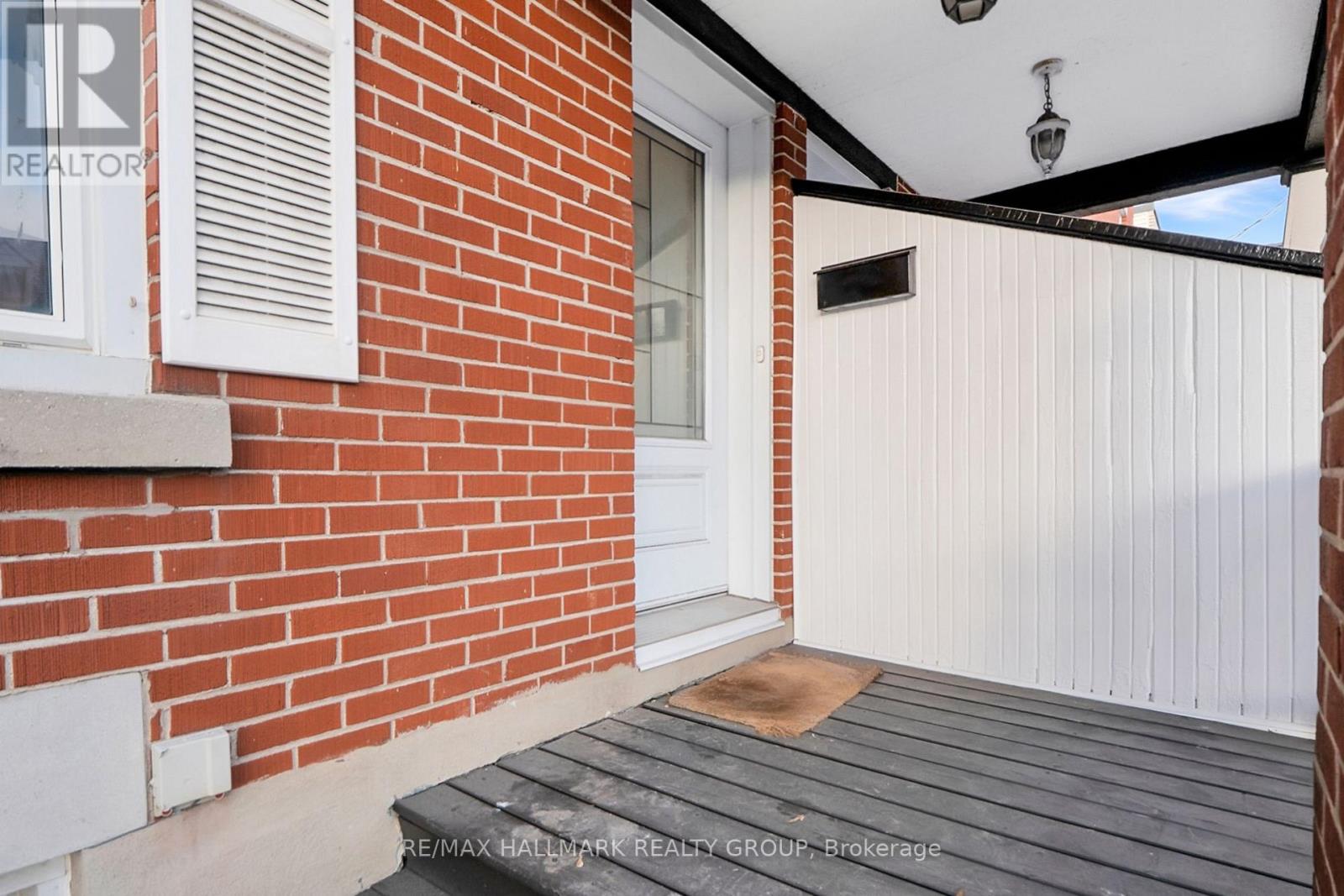 287 St Patrick Street, Ottawa, Ontario  K1N 5K4 - Photo 19 - X12546698