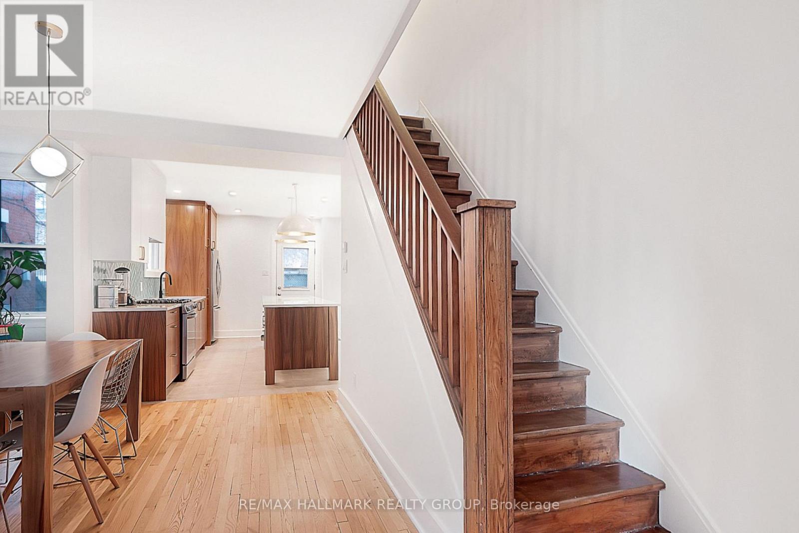 287 St Patrick Street, Ottawa, Ontario  K1N 5K4 - Photo 5 - X12546698