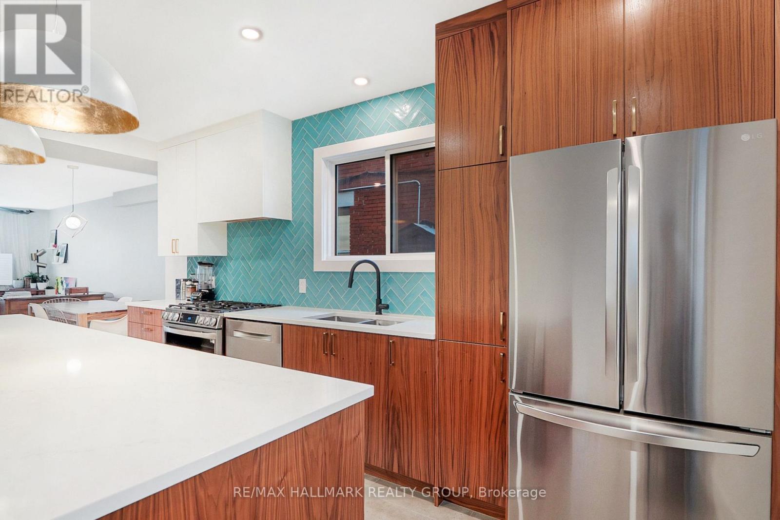 287 St Patrick Street, Ottawa, Ontario  K1N 5K4 - Photo 8 - X12546698