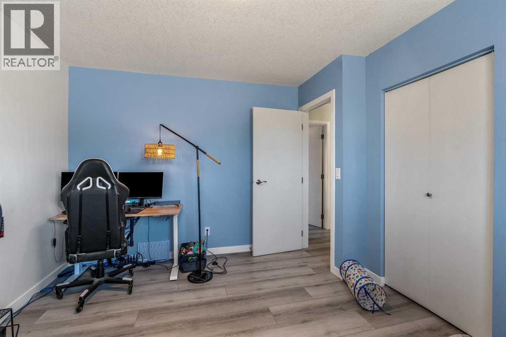 75 Oxford Road W, Lethbridge, Alberta  T1K 4V6 - Photo 23 - A2264843