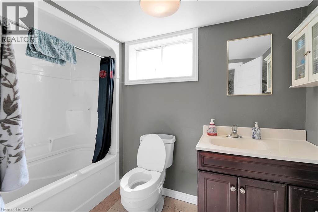 570 Buffalo Road, Fort Erie, Ontario  L2A 5G8 - Photo 20 - 40768478