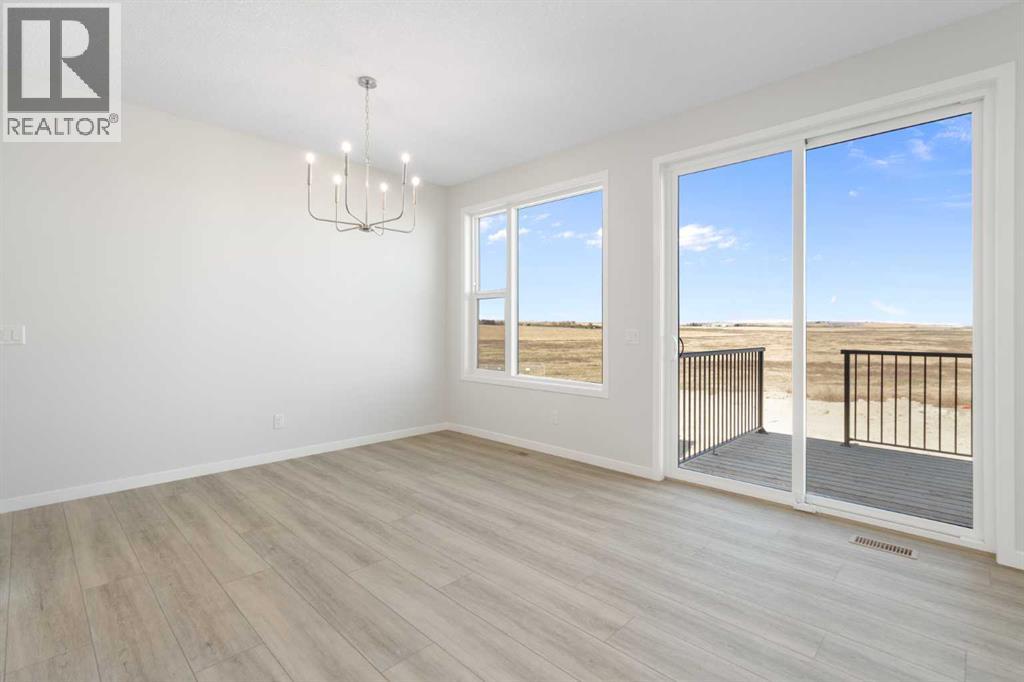 136 Lucas Gardens Nw, Calgary, Alberta  T3P 2R9 - Photo 18 - A2246646