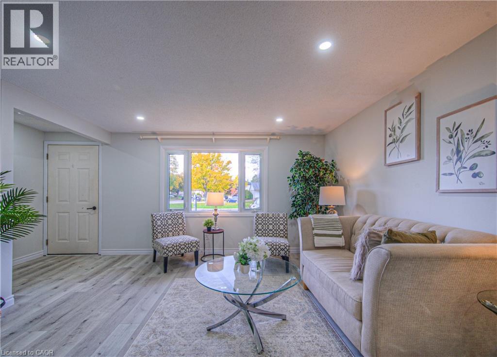 66 Harvest Court, Kitchener, Ontario  N2P 1T3 - Photo 6 - 40781286