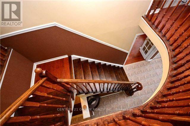 Upper Portion - 1046 Freeman Trail, Milton, Ontario  L9T 5T3 - Photo 9 - W12546462