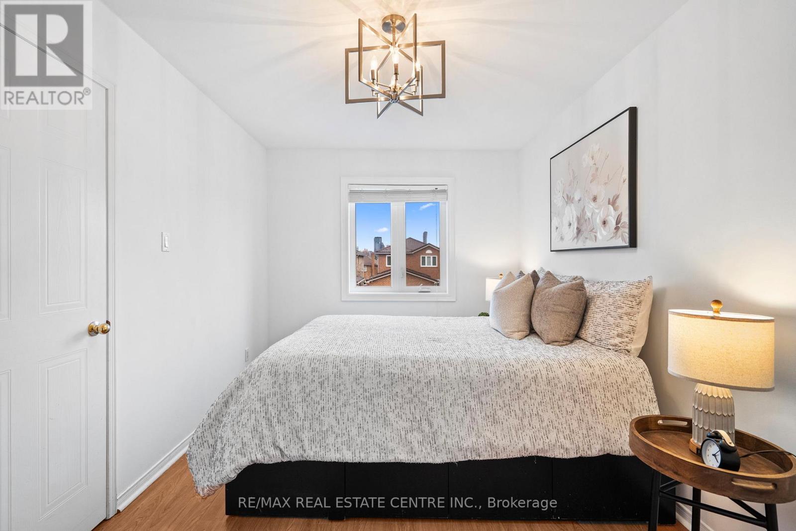 527 Ravenstone Court, Mississauga, Ontario  L5R 3J4 - Photo 35 - W12546472