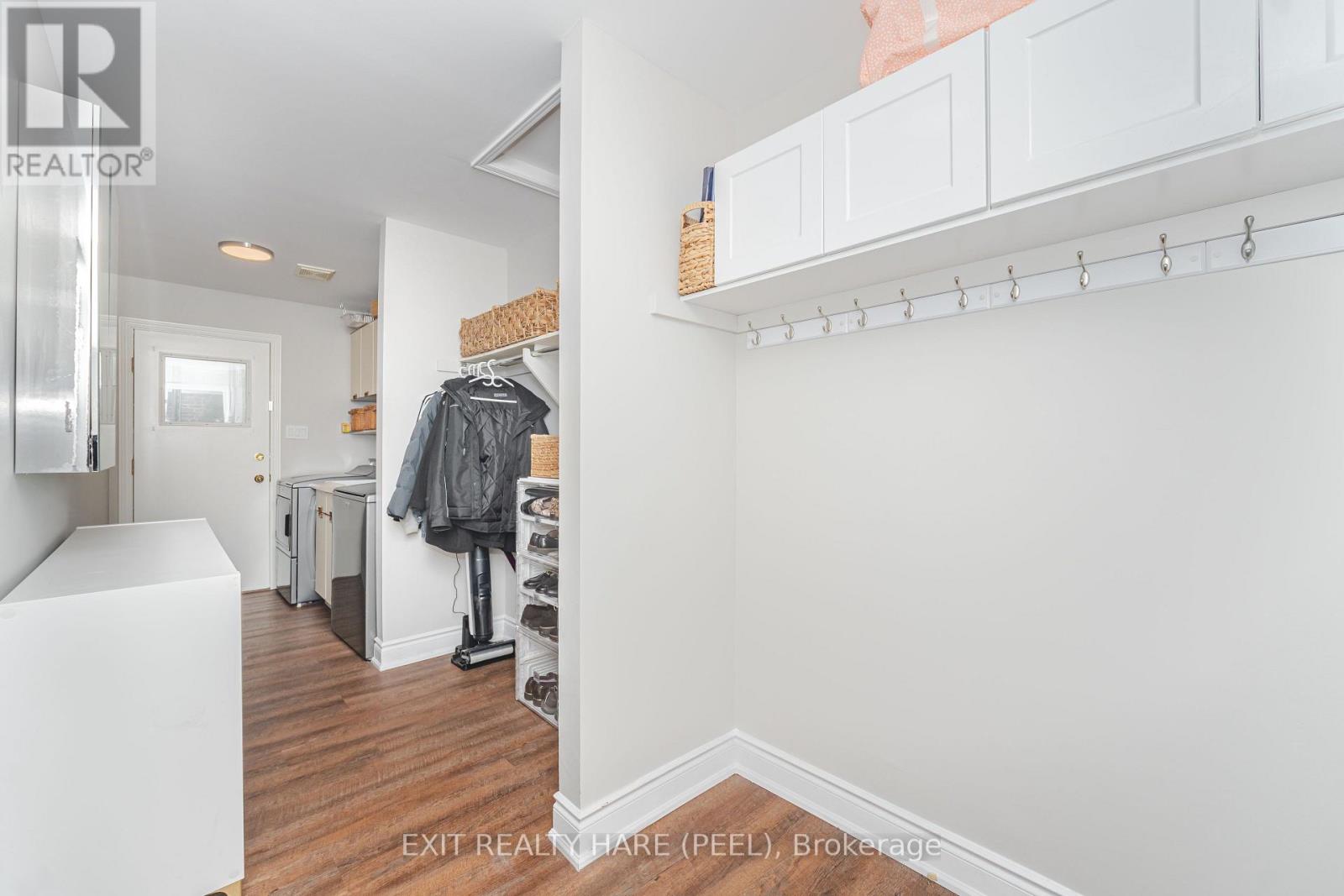 58 Esker Drive, Brampton, Ontario  L6Z 3C9 - Photo 20 - W12546480