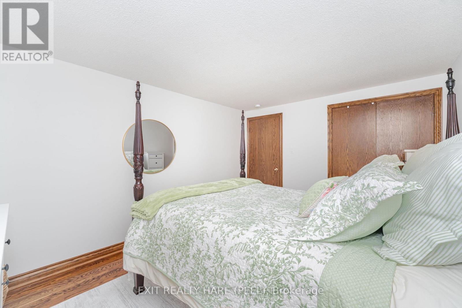 58 Esker Drive, Brampton, Ontario  L6Z 3C9 - Photo 25 - W12546480