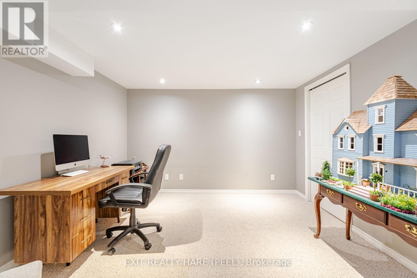 58 Esker Drive, Brampton, Ontario  L6Z 3C9 - Photo 35 - W12546480