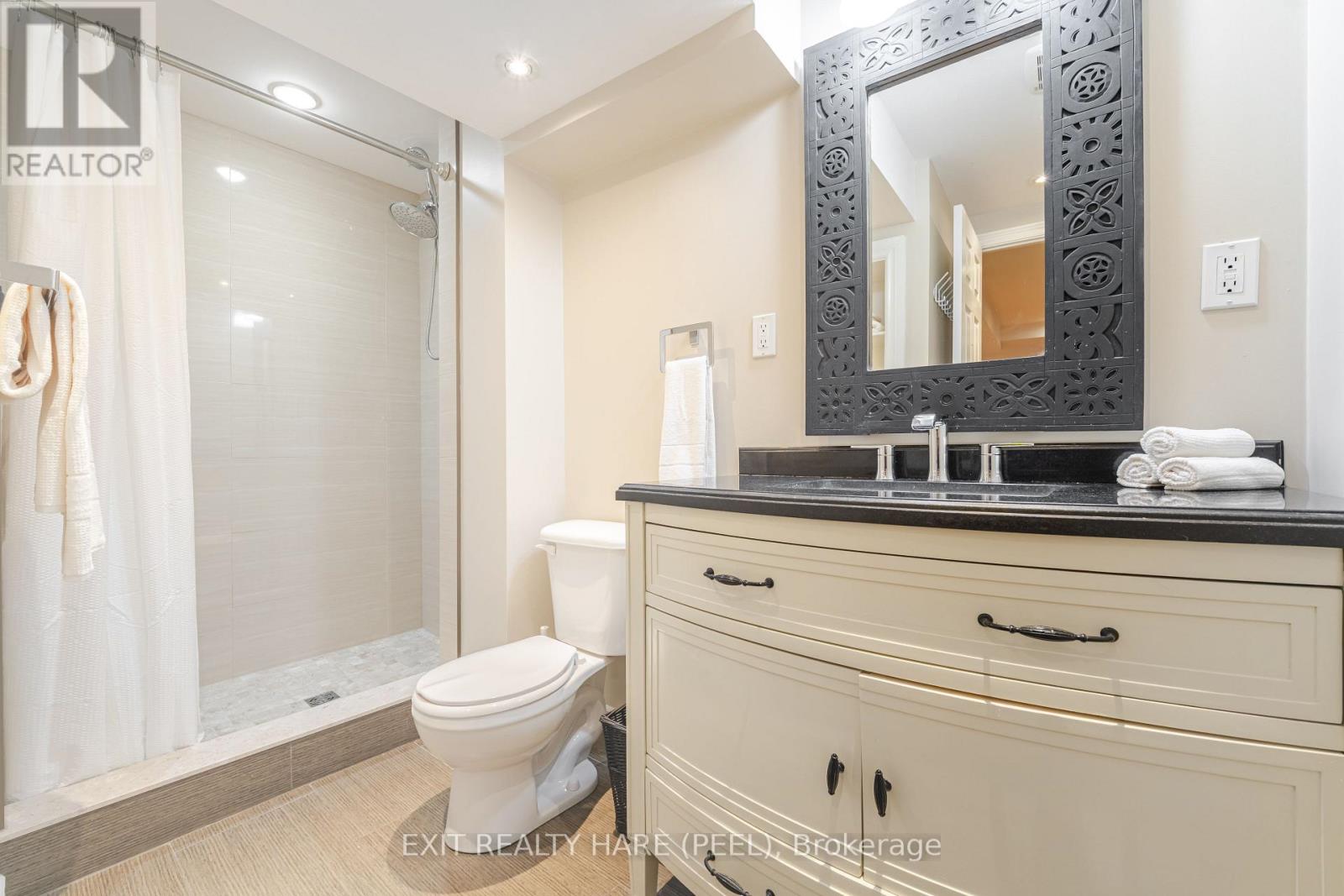 58 Esker Drive, Brampton, Ontario  L6Z 3C9 - Photo 37 - W12546480