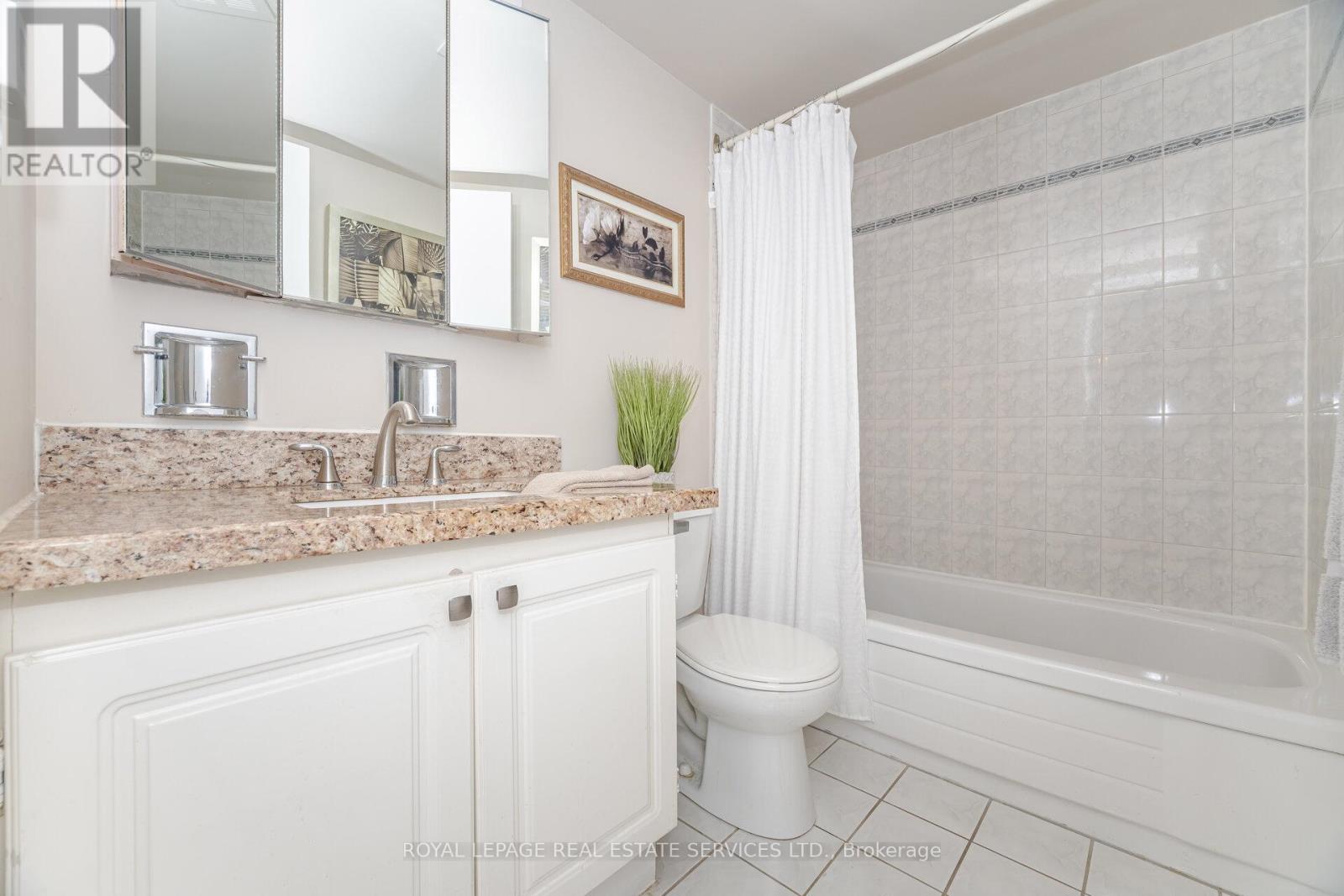 708 - 3100 Kirwin Avenue, Mississauga, Ontario  L5A 3S6 - Photo 23 - W12546574