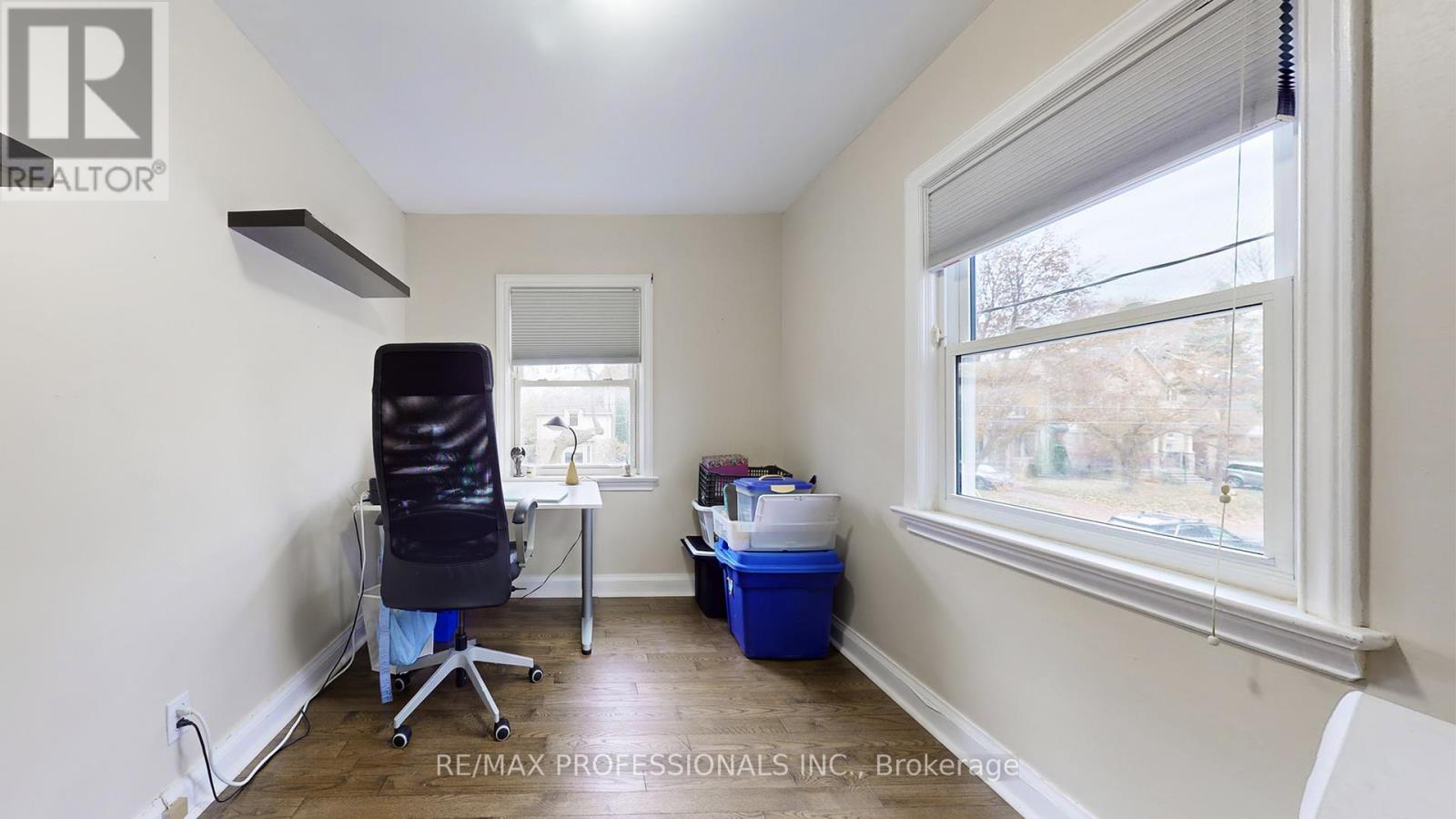 31 Winston Grove, Toronto, Ontario  M8Y 2K7 - Photo 14 - W12546580