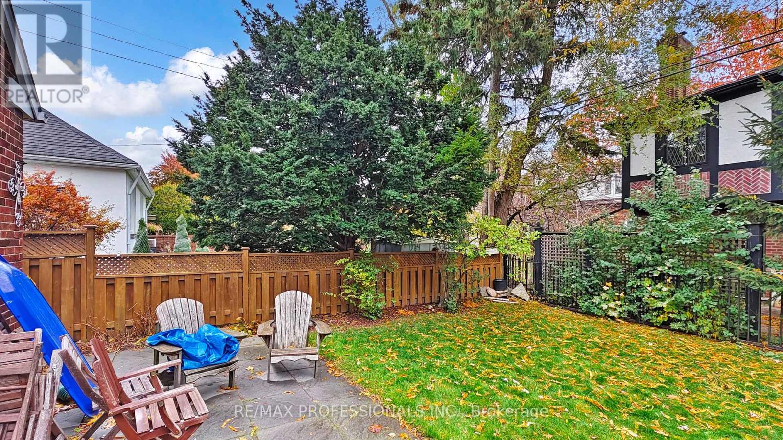 31 Winston Grove, Toronto, Ontario  M8Y 2K7 - Photo 28 - W12546580